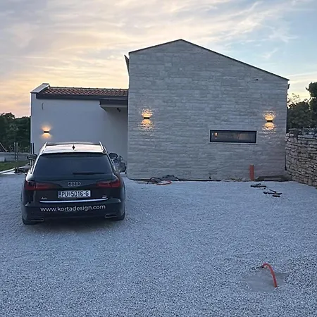 House 61 Сasa de vacaciones Milotski Breg