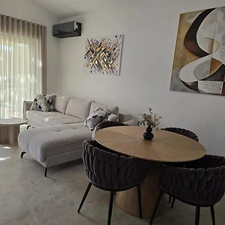House 61